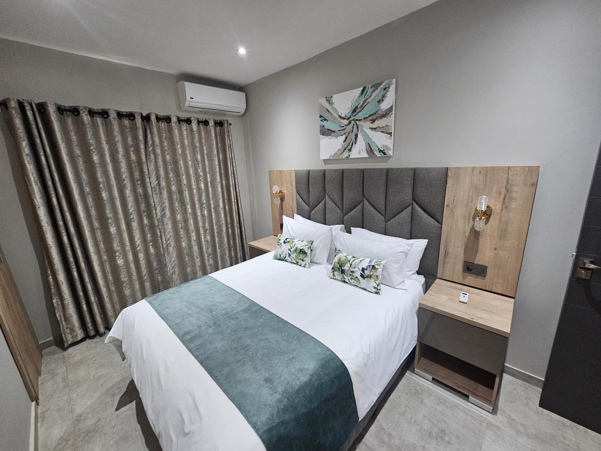 Casa De Luxe Hotel Ballito Buitenkant foto
